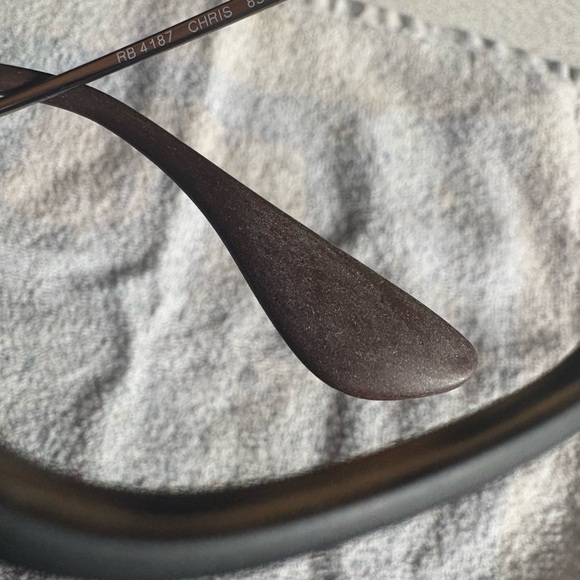 Ray Ban frames RB4187 - Picture 5 of 7